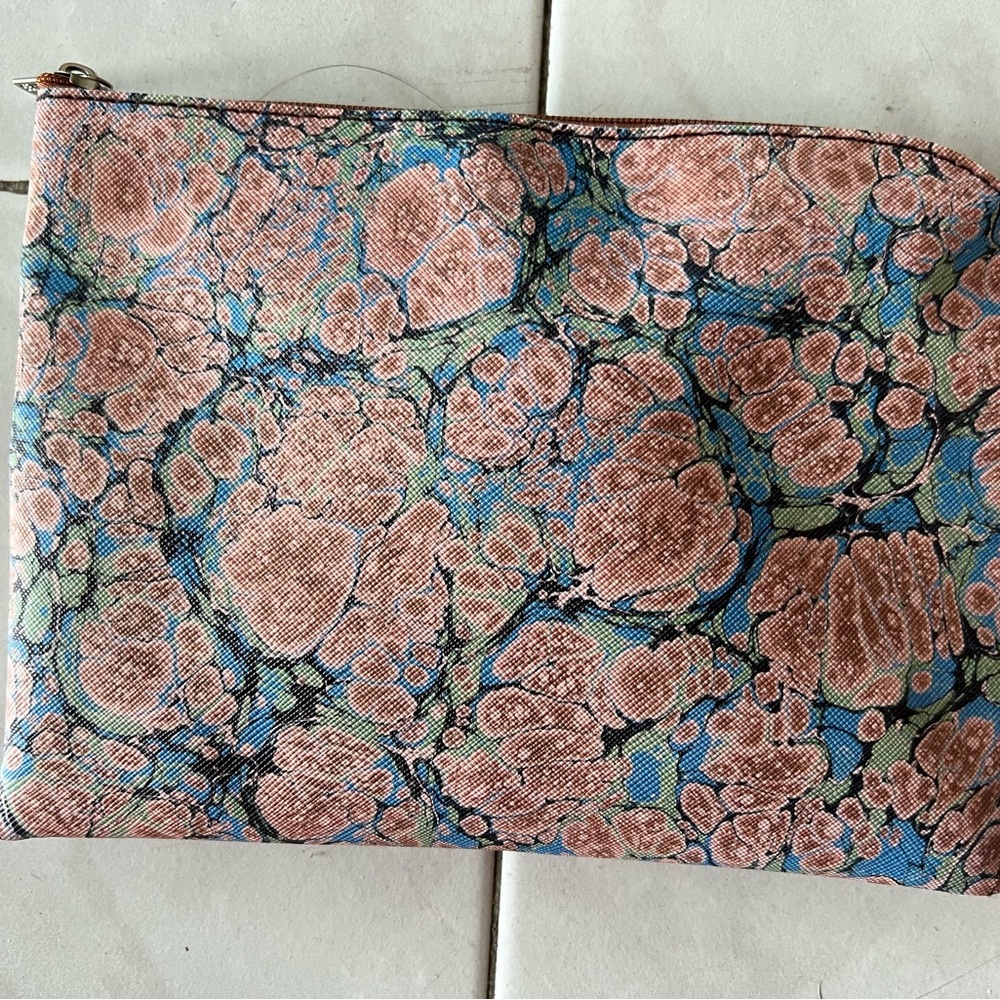 Turkish airline amenity kit (travel pouch)